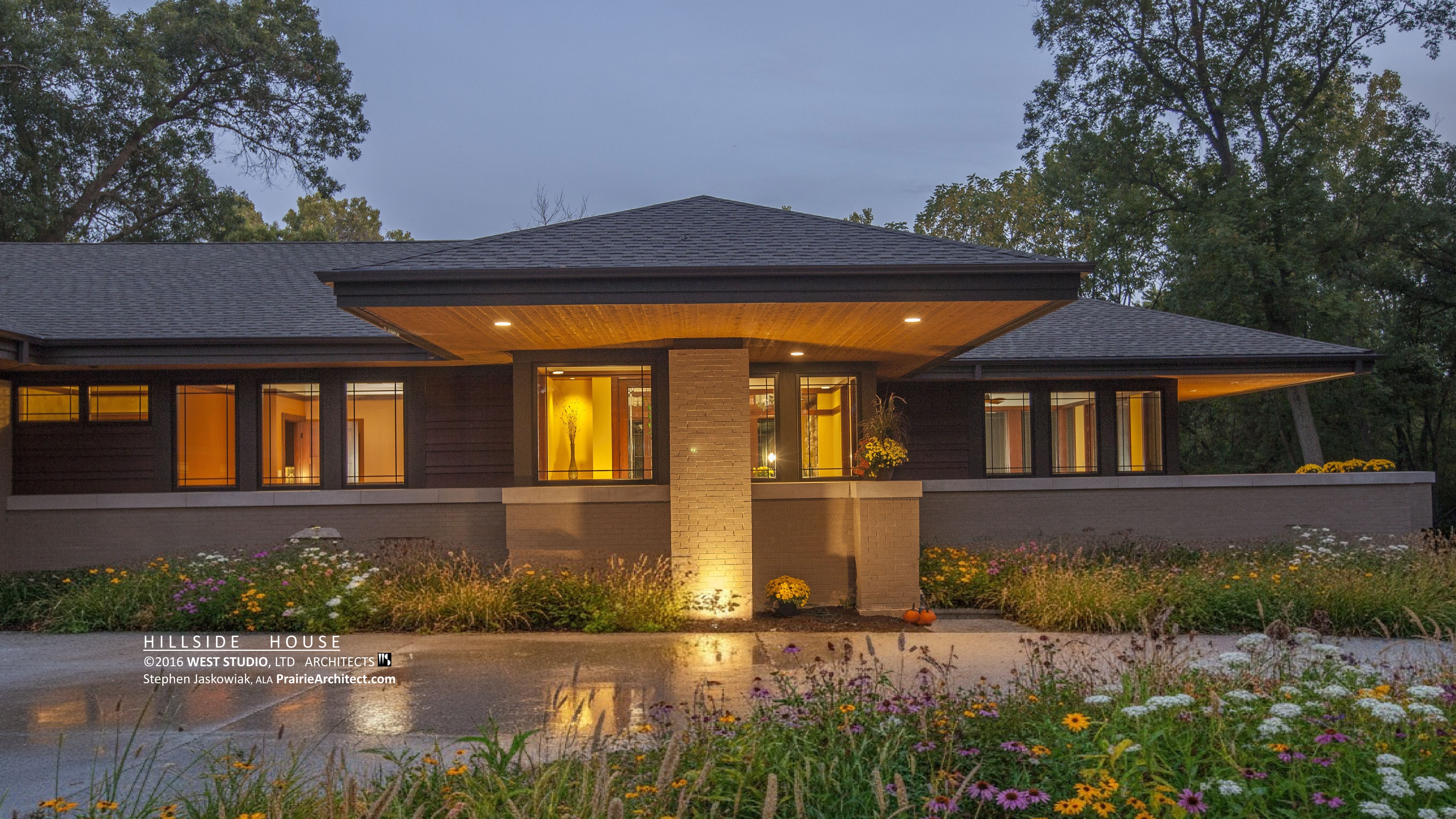 Frank Lloyd Wright Inspired House, West Studio Architects, Stephen Jaskowiak