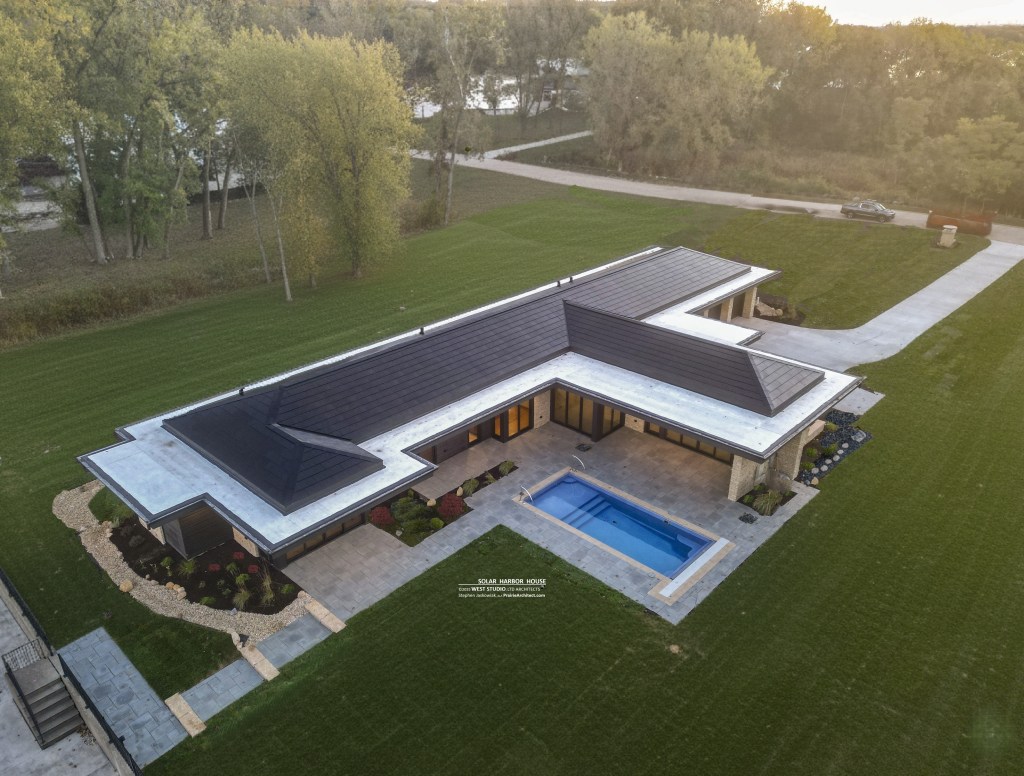 Net Zero House, Frank Lloyd Wright Inspired Design, Organic Architecture, Mid-century Modern, Interior, West Studio Architects, Stephen Jaskowiak, Architect